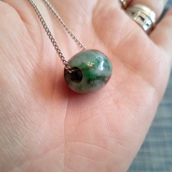 Natural Burmese Jadeite Barrel Pendant - Picture 6 of 8